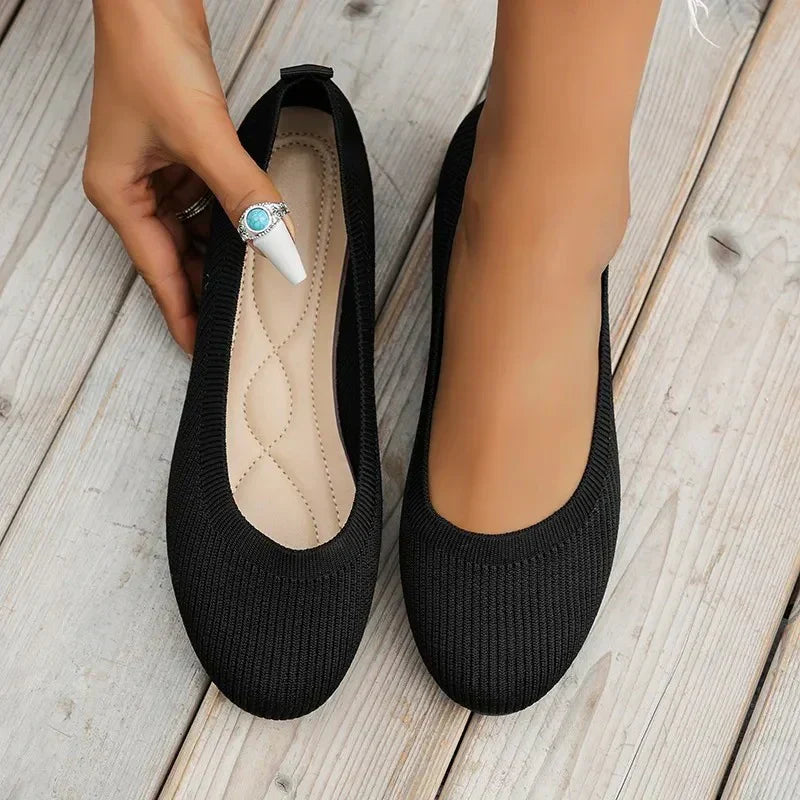 Alina Women’s Ballet Flats with Classic Minimalist Design and Lightweight Comfort 1