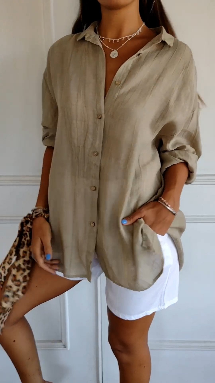 Chloe Women’s Shirt with Oversized Fit and V-Neckline 1