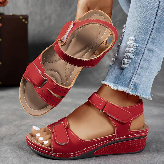 Cleo Women’s Sandals with Ergonomic Design and Vintage-Inspired Straps 0