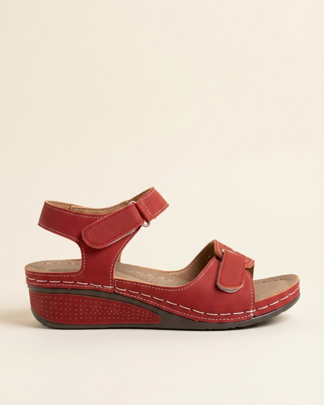 Cleo Women’s Sandals with Ergonomic Design and Vintage-Inspired Straps 1