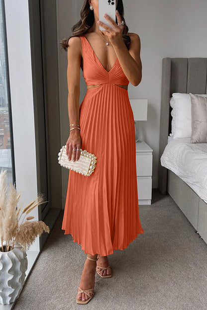 Elysian Women’s Maxi Dress with Pleated Skirt and Wrapped V-Neckline 5