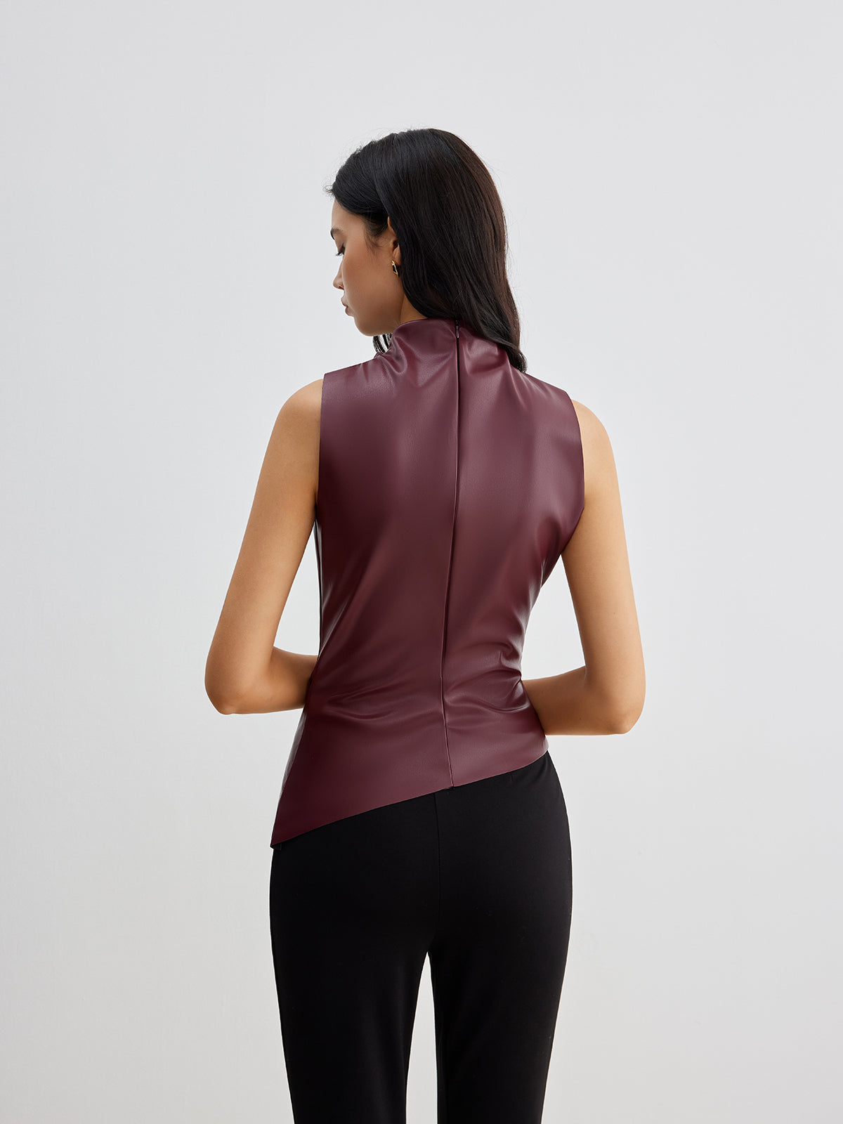 Franz Women’s Top with Sleeveless Design and High Collar for Going Out 5