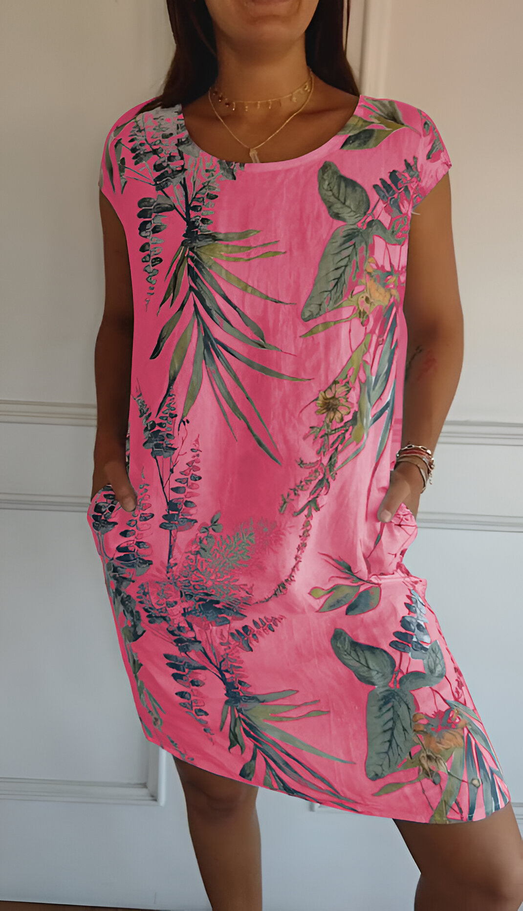 Harmony Women’s Dress with Round Neckline and Flattering Fit 4