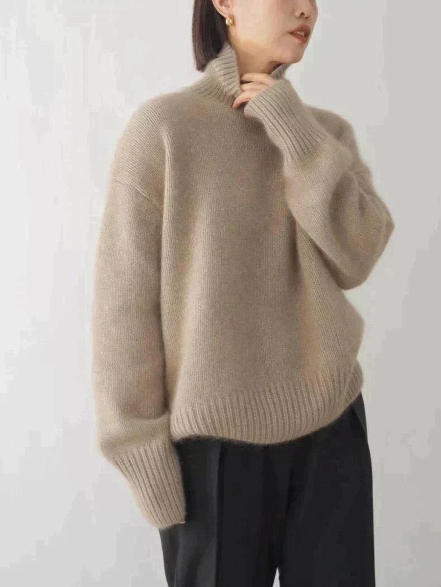 Harper Women's Oversized Sweater | Luxurious Cashmere Knit Turtleneck 4