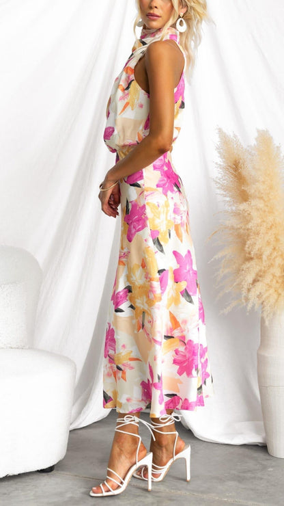 Jana Women’s Dress with Halter Neck and Floral Pattern 4