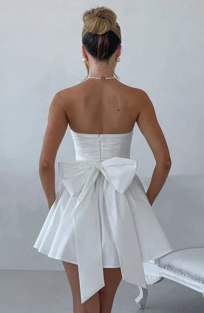 Luxe Women’s Mini Dress with Strapless Bustier and Oversized Bow Detail 2