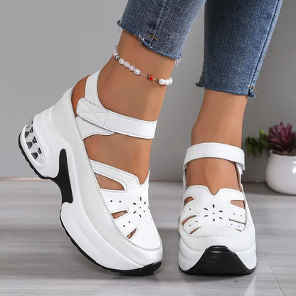 Luxe Women’s Orthopedic Shoe with Wide Toe Space and Arch Support 0