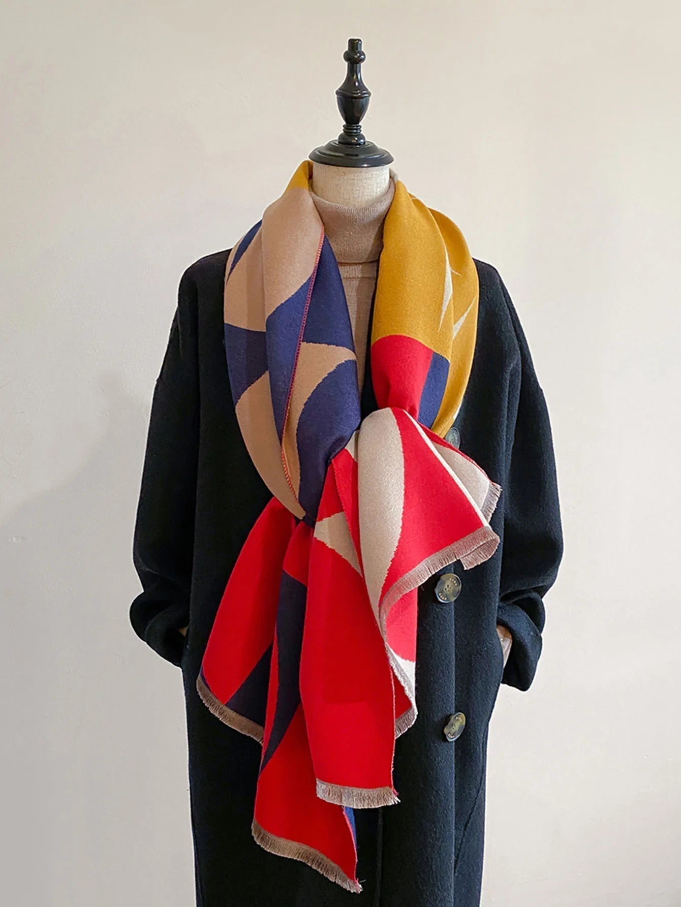 Luxe Women’s Scarf with Reversible Design and Soft Lightweight Texture 4
