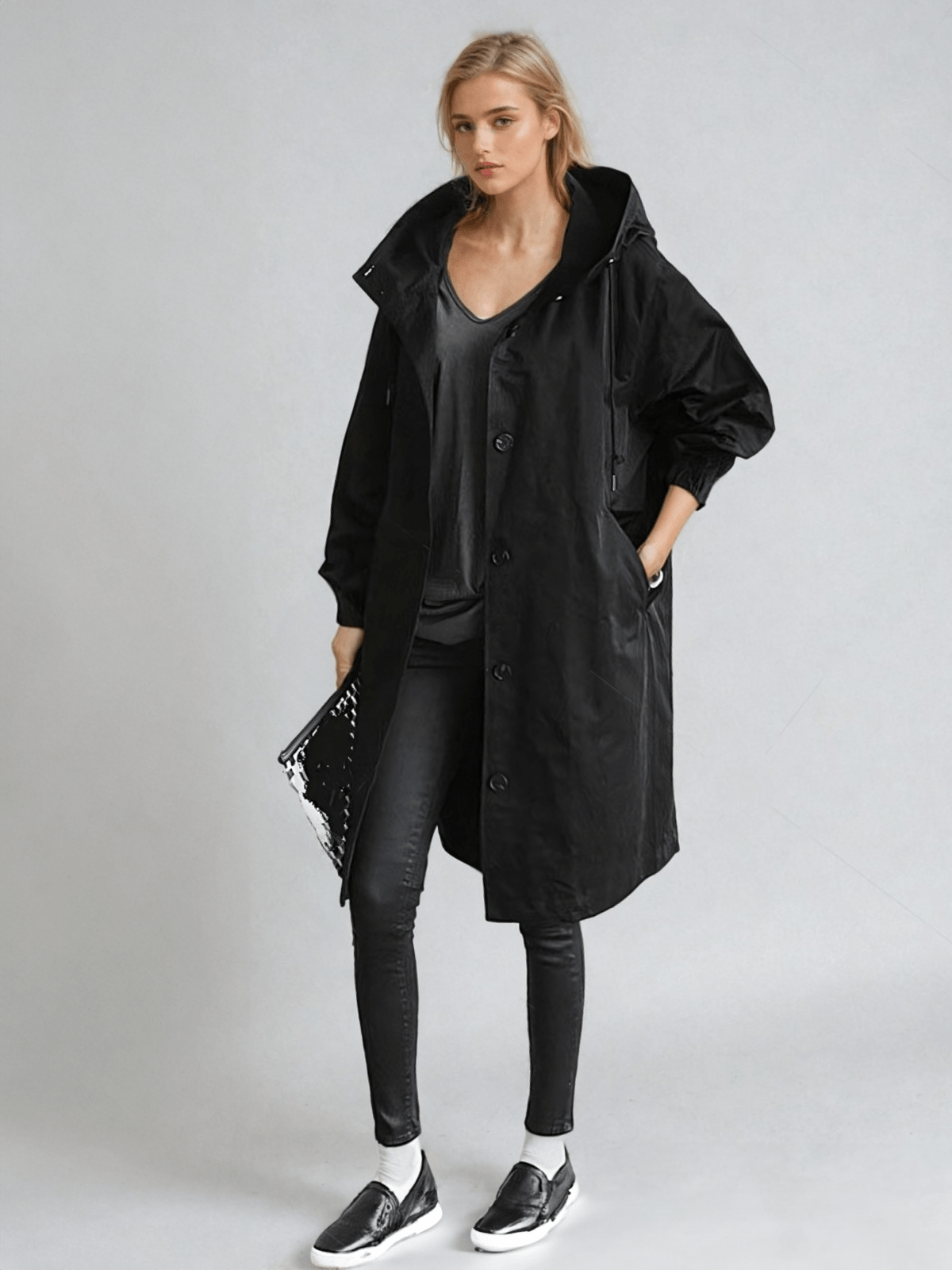 Luxe Women's Trench Coat with Water-Repellent Finish and Classic Silhouette 3