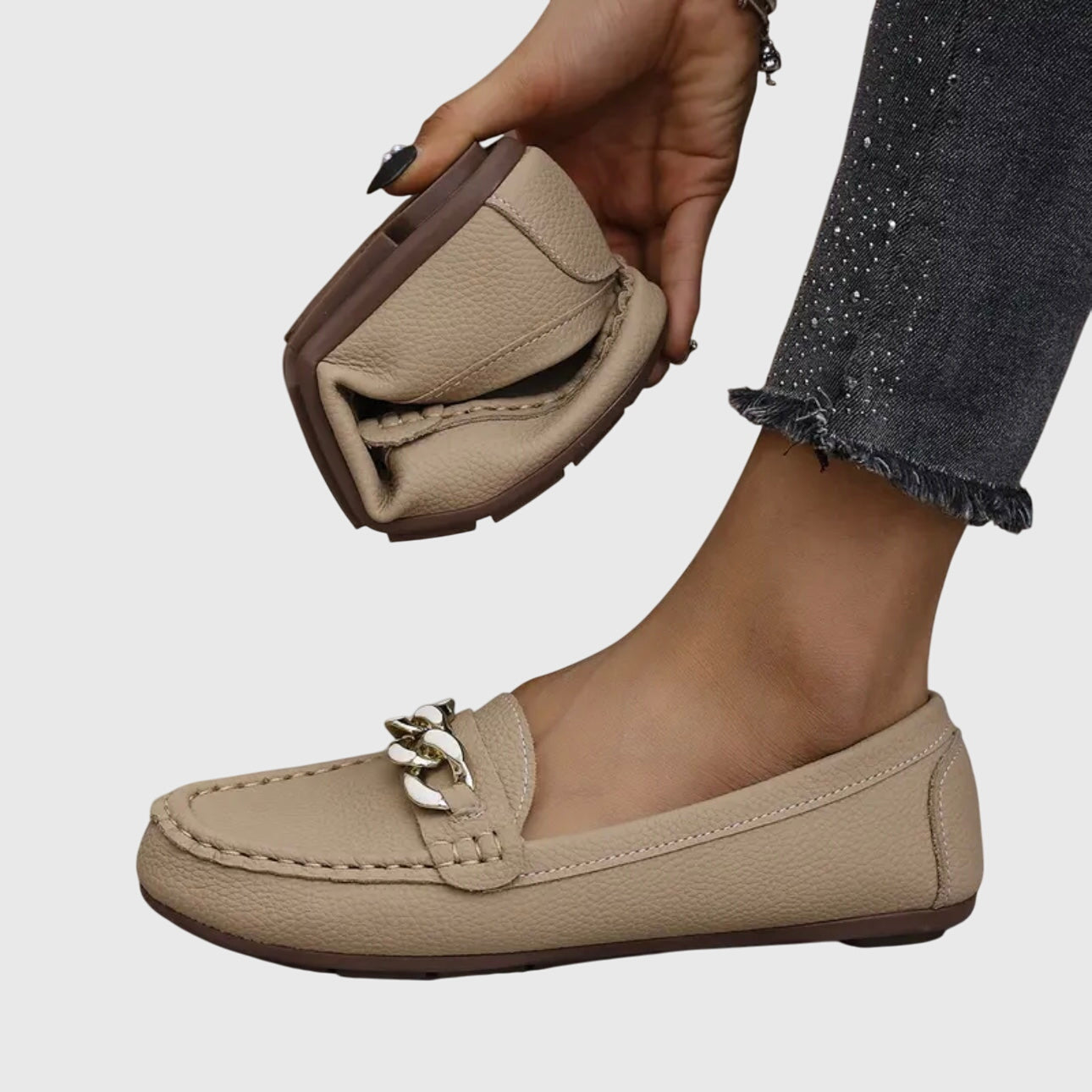 Mira Women's Loafers with Cushioned Insole and Gold-Chain Detail 4