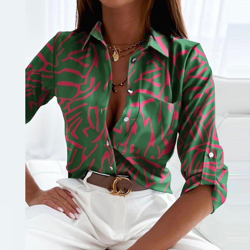 https://cdn.shopify.com/s/files/1/0751/3925/2414/files/wolf-bluse-mit-umlegekragen-225299.jpg