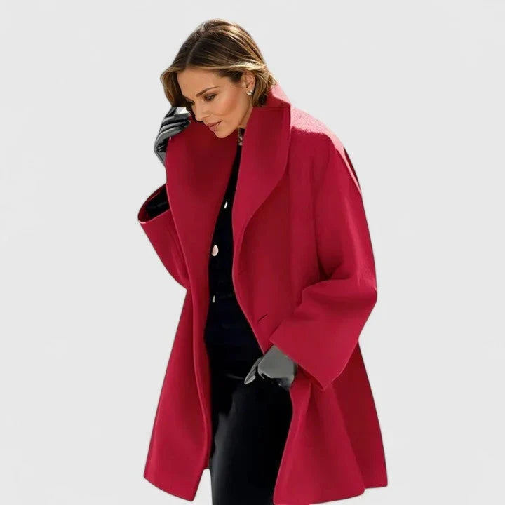 Oravienne Women’s Coat featuring windproof protection and a relaxed fit, ideal for stylish warmth in any weather. 2