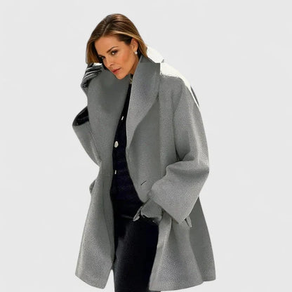 Oravienne Women’s Coat featuring windproof protection and a relaxed fit, ideal for stylish warmth in any weather. 4