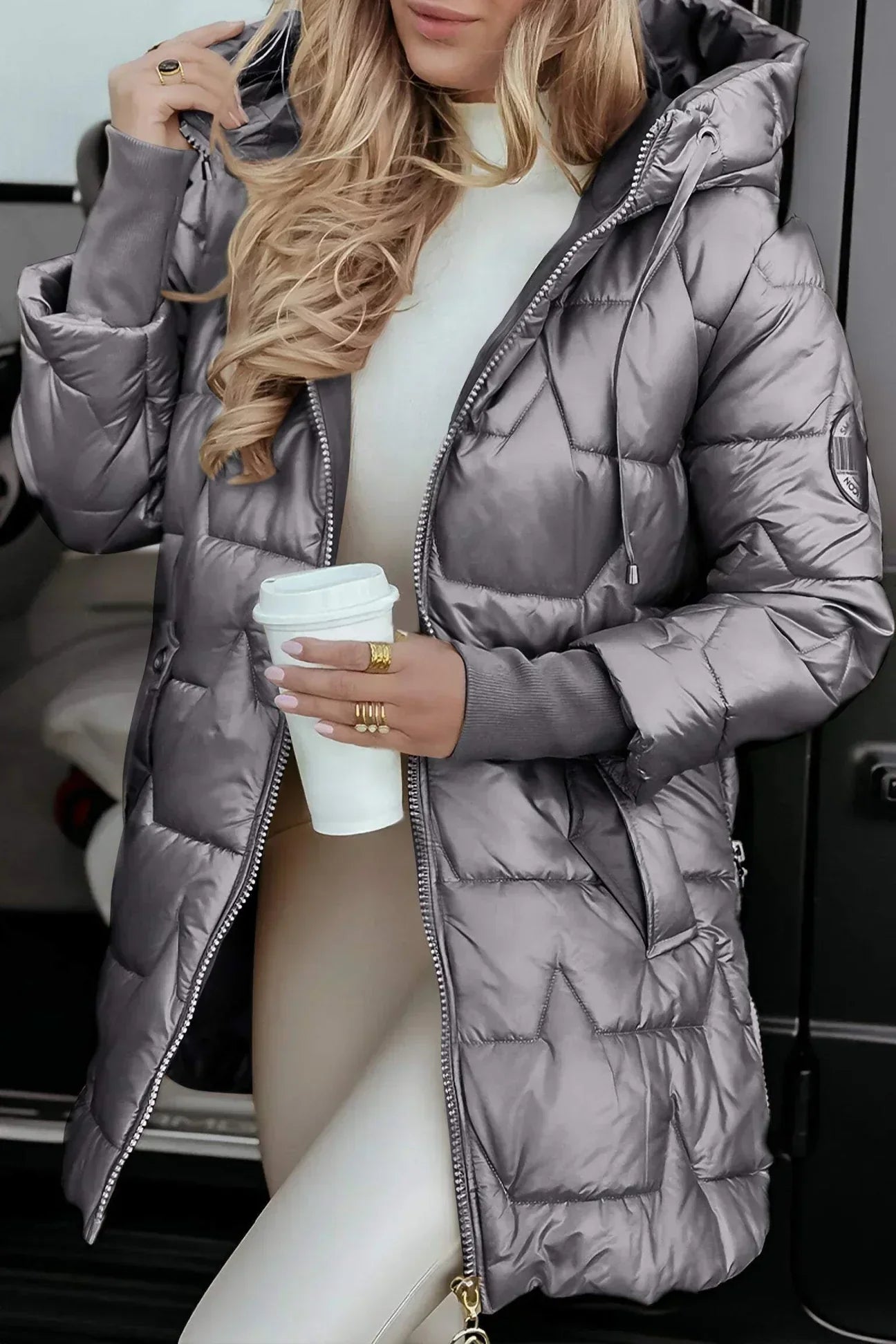 Raven Women's Winter Coat | Stylish Insulated Warmth 3