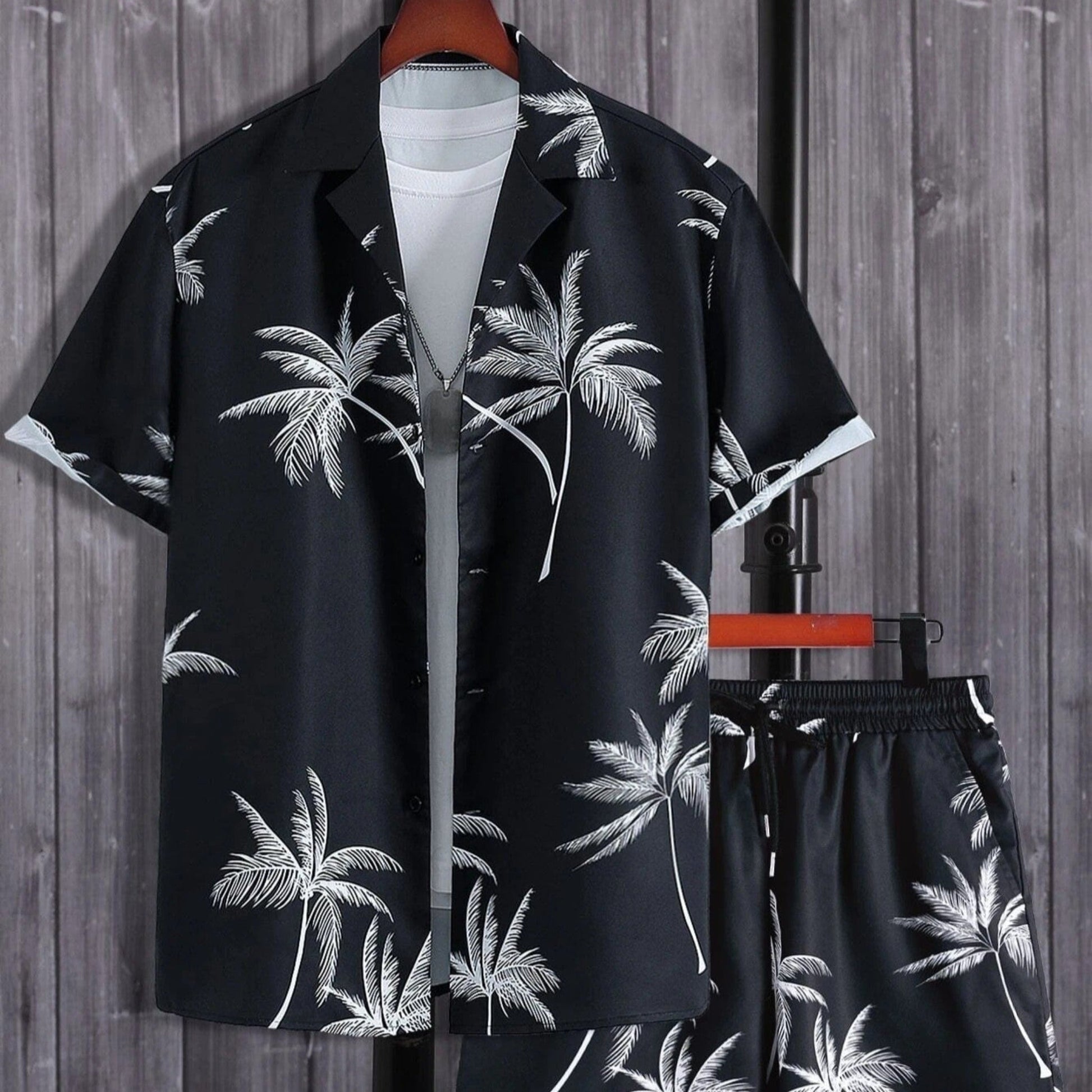 Tropic Men’s Shirt and Shorts Set with Tropical Print and Drawstring Waist 1